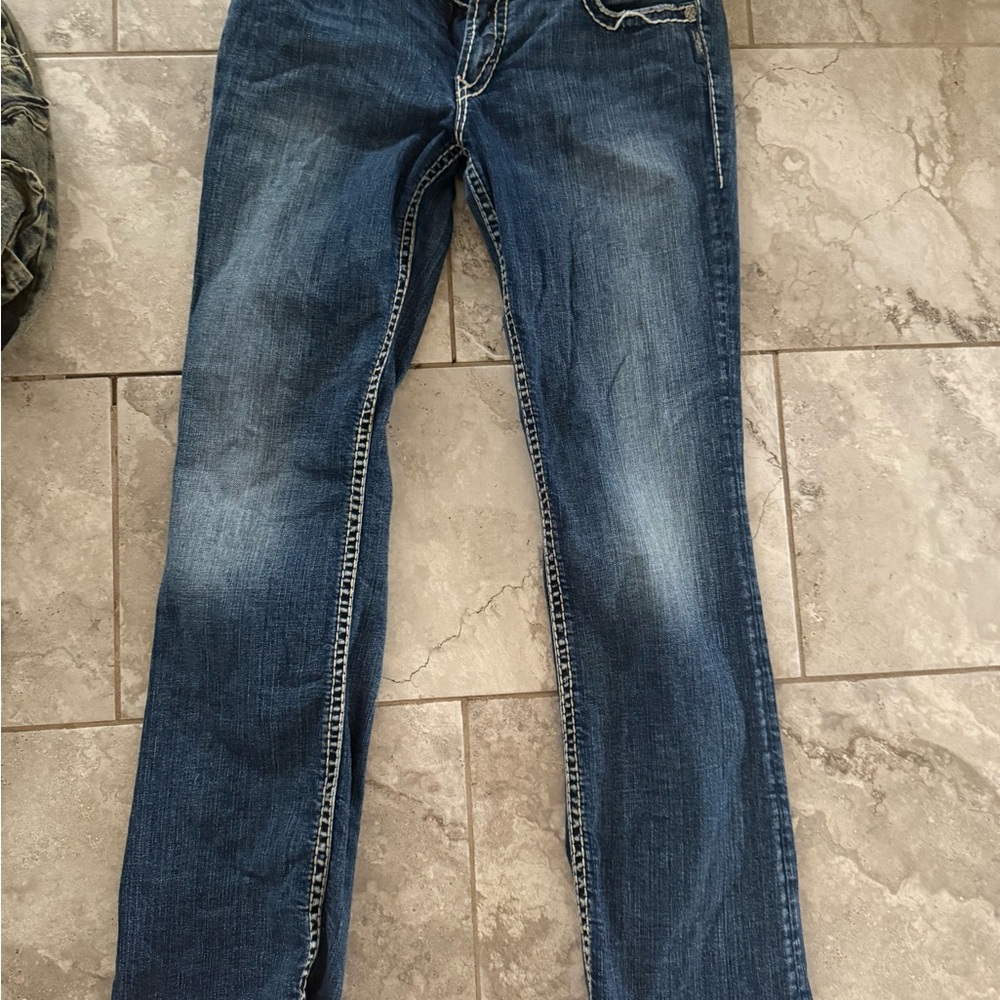 Silver Jeans Women's Straight Leg low rise in Deep Blue